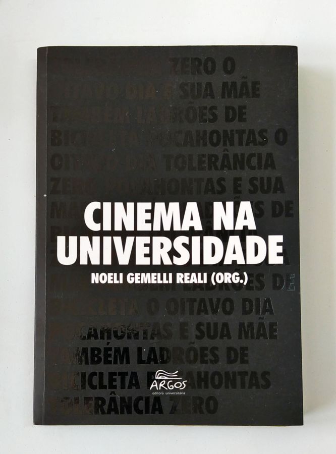 Chico Xavier – um Herói Brasileiro no Universo da Edição Popular - Magali Oliveira Fernandes