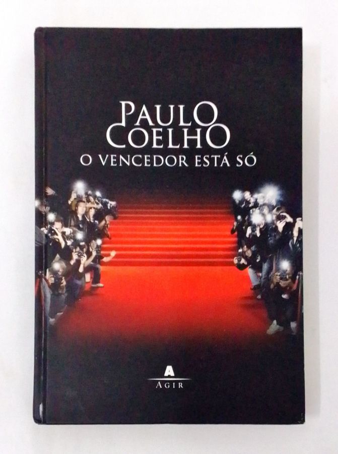 <a href="https://www.touchelivros.com.br/livro/o-vencedor-esta-so/">O Vencedor Está Só - Paulo Souza de Coelho</a>