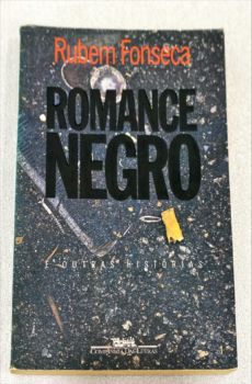 <a href="https://www.touchelivros.com.br/livro/romance-negro-e-outras-historias/">Romance Negro E Outras Histórias - Rudem Fonseca</a>