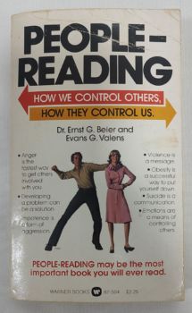 <a href="https://www.touchelivros.com.br/livro/people-reading-how-we-control-others-how-they-control-us/">People-Reading: How We Control Others, How They Control Us - Ernst G. Beier; Evans G. Valens</a>