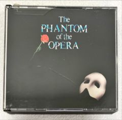 <a href="https://www.touchelivros.com.br/livro/cd-the-phantom-of-the-opera-the-original-london-cast-duplo/">CD The Phantom Of The Opera – The Original London Cast (Duplo)</a>